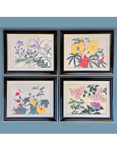 FIORI GIAPPONESI IN NERO
